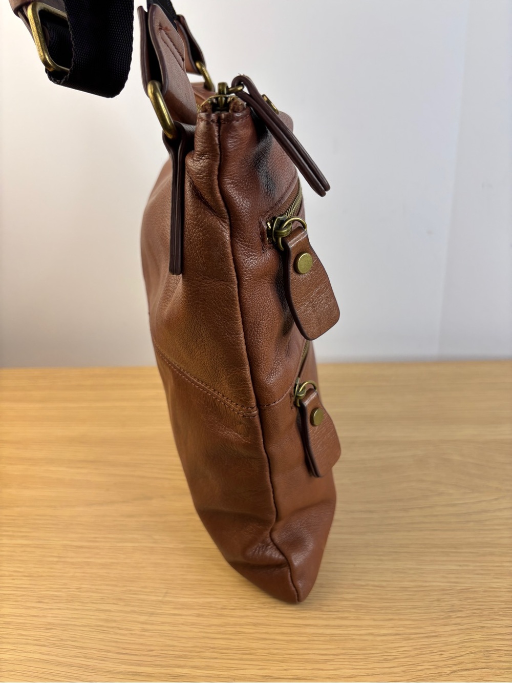 Margot New York Double Zipper Soft Brown Leather Bag - Picture 4 of 10